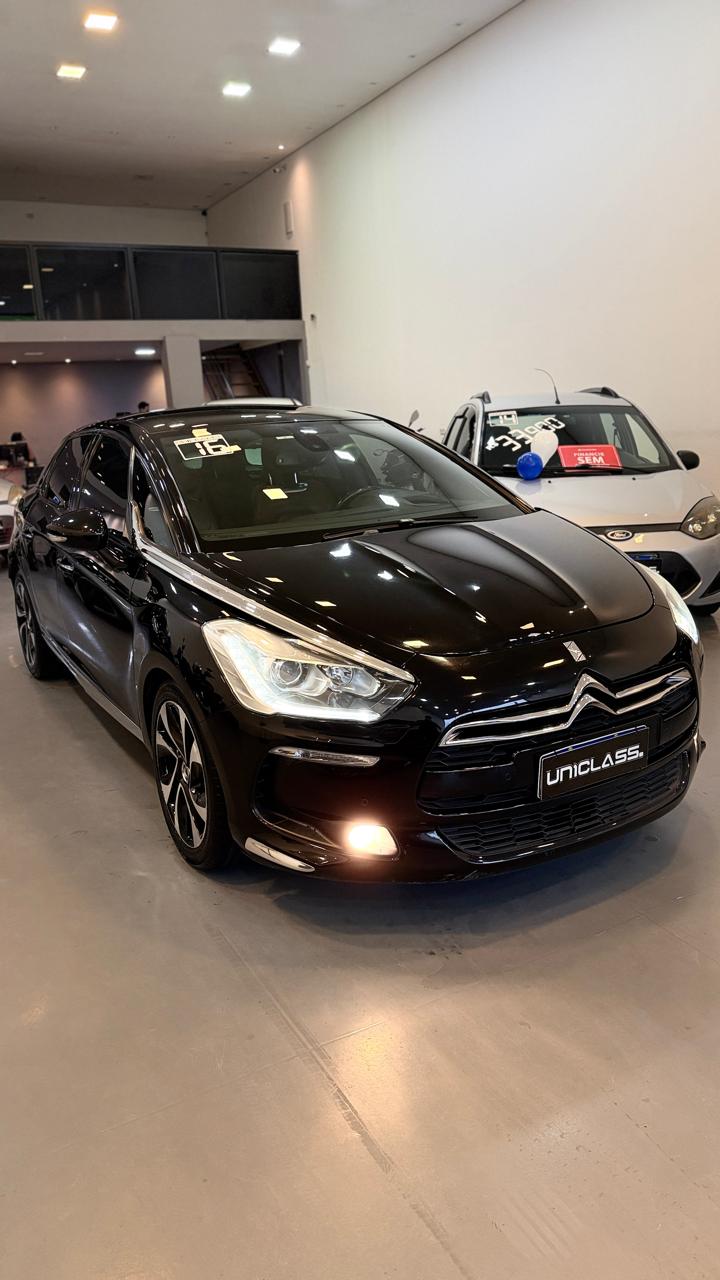 CITROEN DS5 TURBO165A6 2015